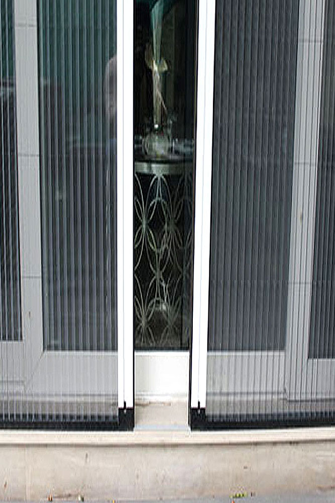 mesh door for windows and balconies