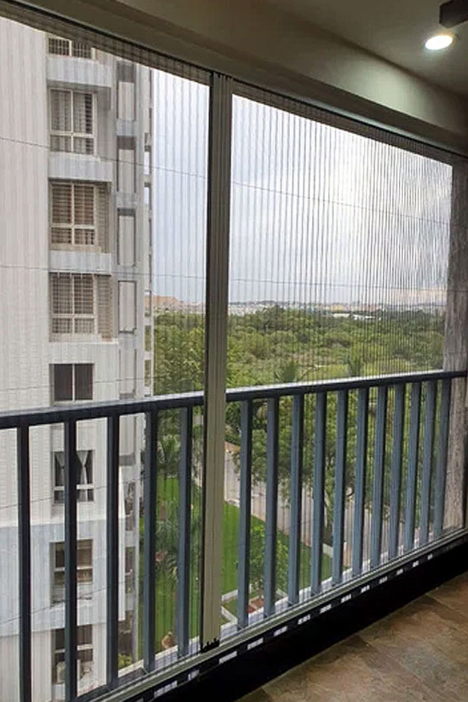 mesh door for windows and balconies